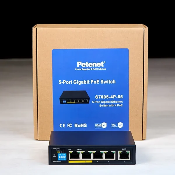 A retail box for Petenet's 4-port PoE switch