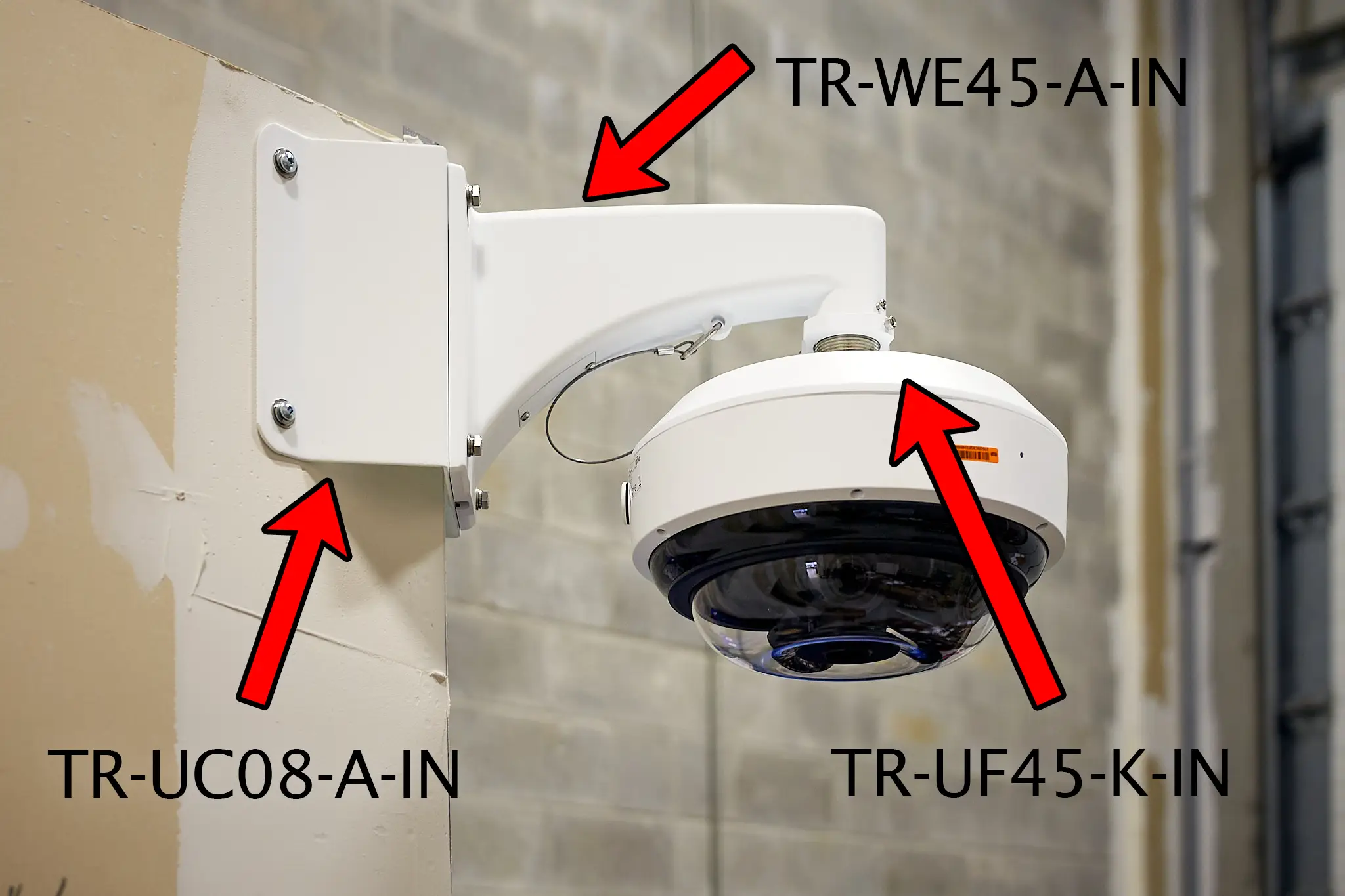 Uniview Multi-Sensor camera mounted on the corner of a wall using multiple Uniview accessories