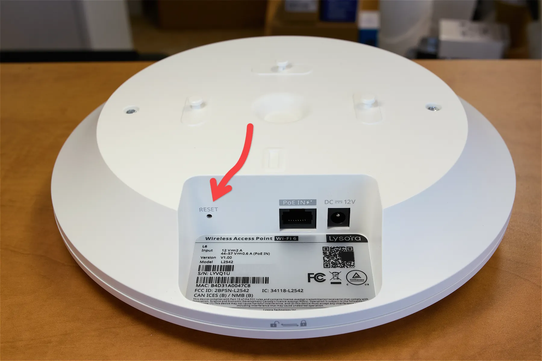 The bottom of a Lysora L6 access point